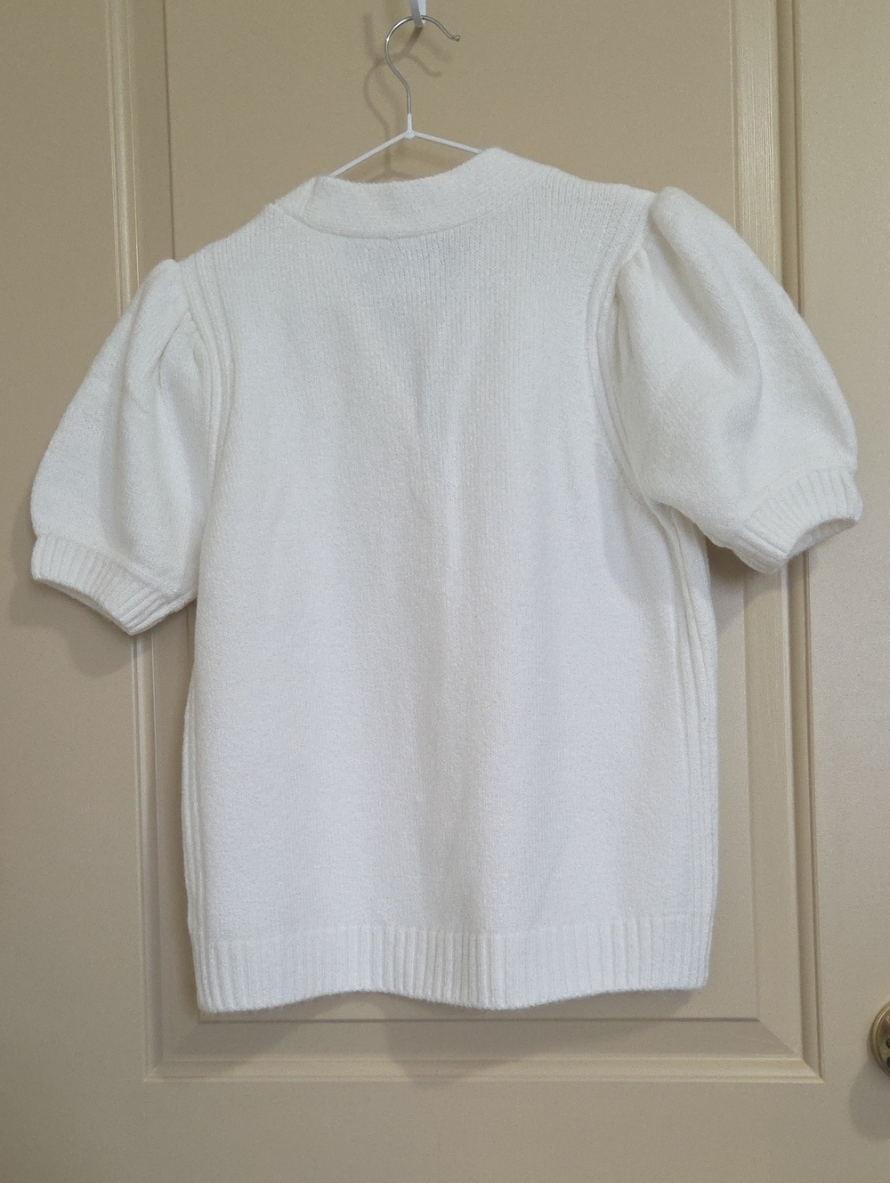Liz Claiborne Cream Puff Sleeve Button-Front Cardigan - Picture 8 of 11